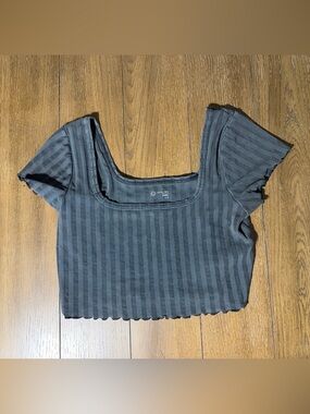 Aerie Offline OG Washed Black Ribbed Square Crop Top with Short Sleeves size L